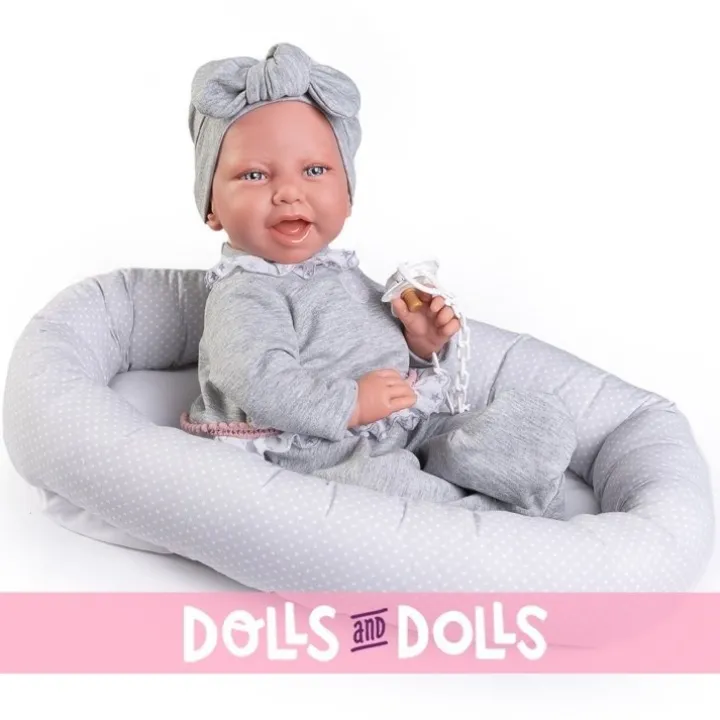 Poupée Antonio Juan 42 cm - Carla nouveau-né avec berceau-nid