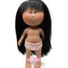 Poupée Nines d'Onil 23 cm - Little Mia aux cheveux noirs raides avec des franges - Sans vêtements